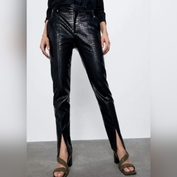 Zara Faux Leather Black Reptile Print Pants Size XS - Picture 1 of 10